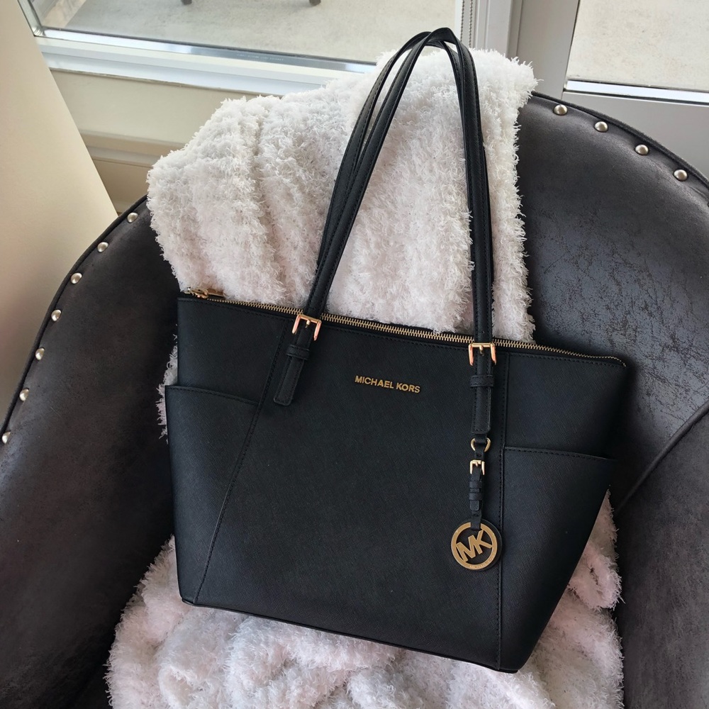 MK Jet Set Zip Top Saffiano Leather Tote
